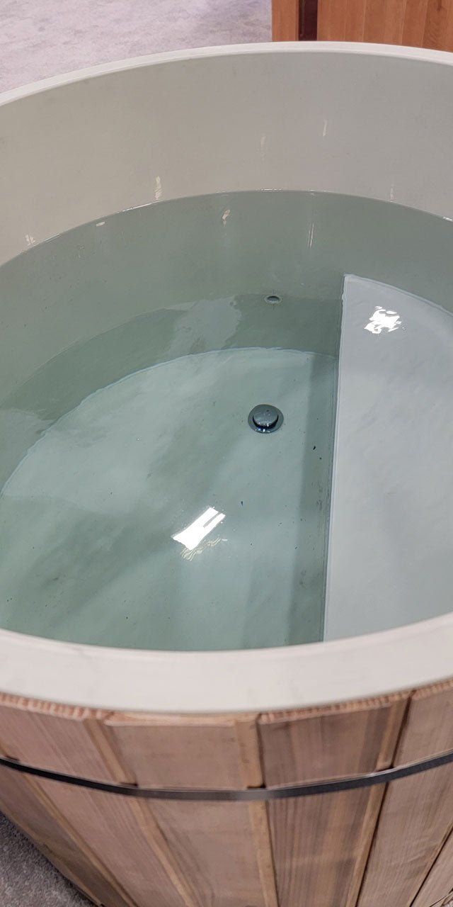 Dynamic Cold Therapy Cedar Barrel Spa – Plastic Tub (TUB ONLY)